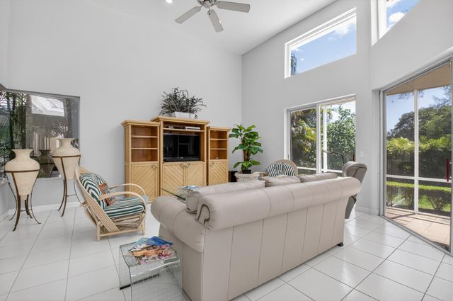 21650 Frontenac Court, Boca Raton, FL 33433