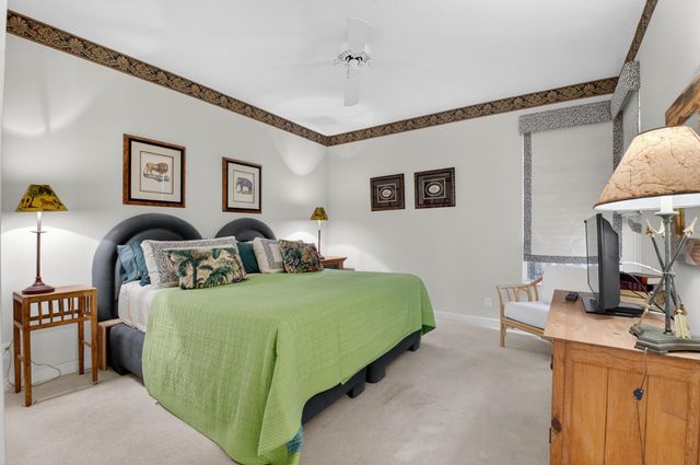 21650 Frontenac Court, Boca Raton, FL 33433