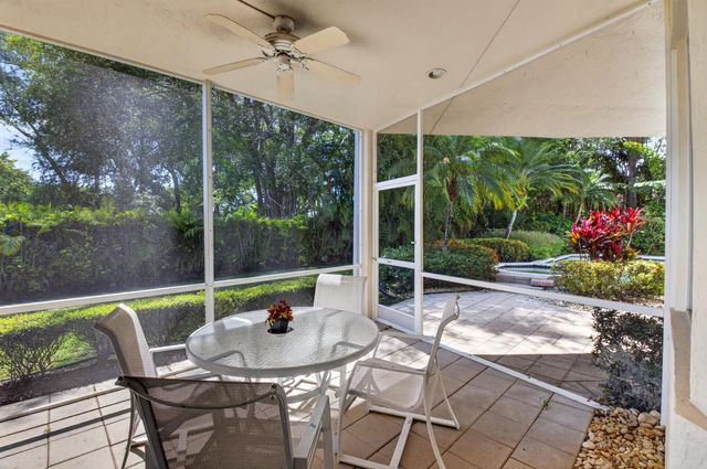 21650 Frontenac Court, Boca Raton, FL 33433