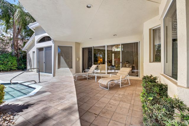 21650 Frontenac Court, Boca Raton, FL 33433