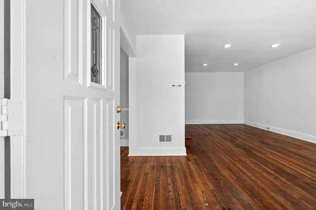 201 W MONROE AVE, New Castle, DE 19720