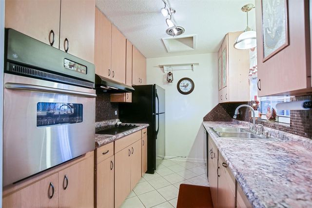 10376 SE 43RD COURT, Belleview, FL 34420