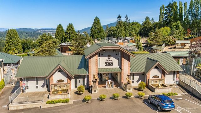 19035 SE 56th Street, Issaquah, WA 98027