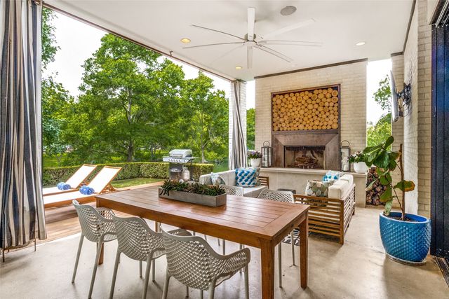 6421 Blanch Circle, Dallas, TX 75214