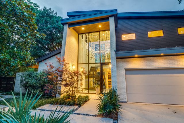 6421 Blanch Circle, Dallas, TX 75214