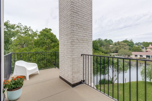 6421 Blanch Circle, Dallas, TX 75214