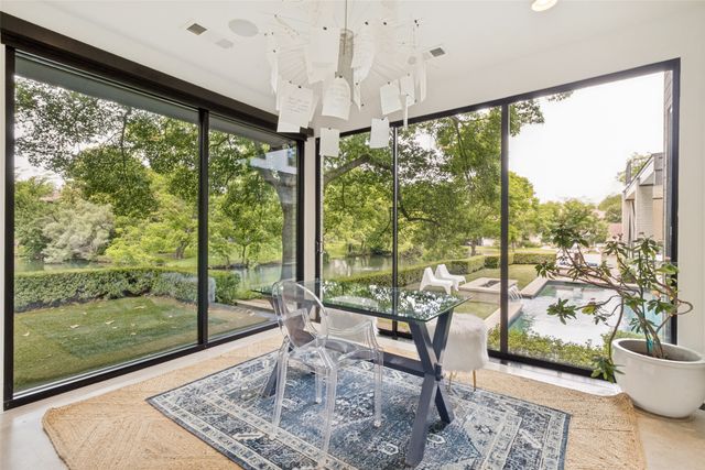6421 Blanch Circle, Dallas, TX 75214