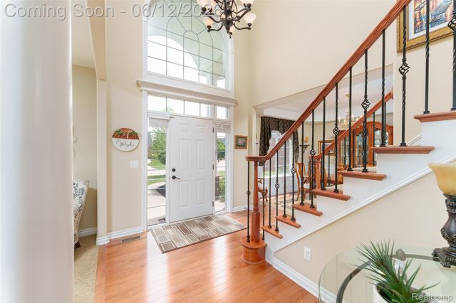 24455 Glenwood Drive, Lyon Charter Township, MI 48178