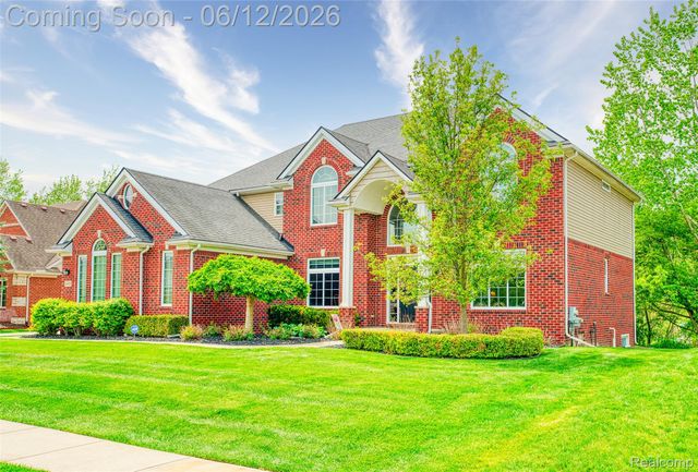 24455 Glenwood Drive, Lyon Charter Township, MI 48178