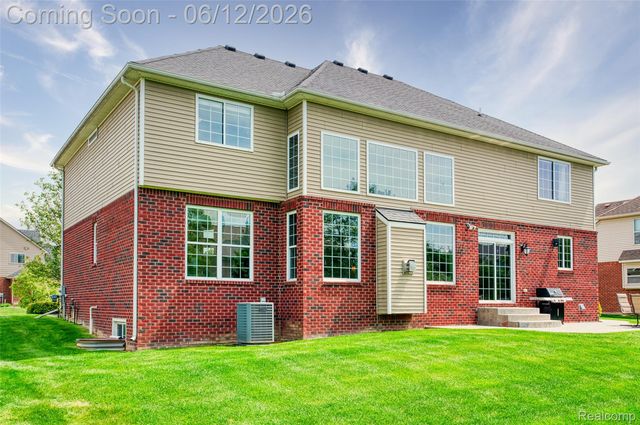 24455 Glenwood Drive, Lyon Charter Township, MI 48178