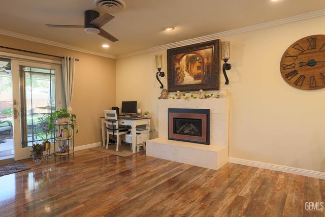 6512 Chewacan Drive, Bakersfield, CA 93309