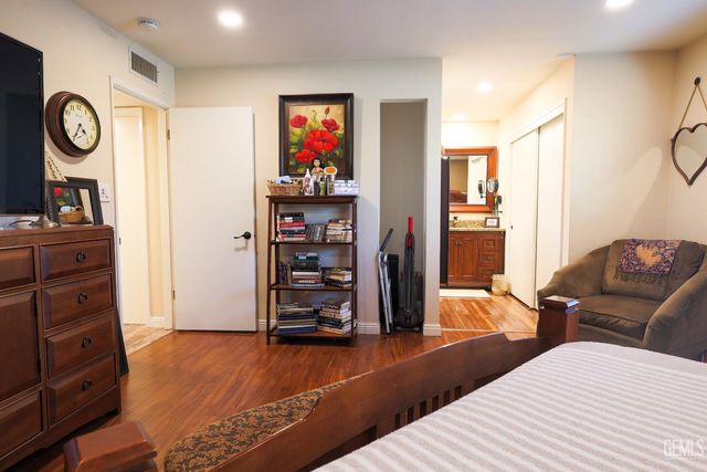 6512 Chewacan Drive, Bakersfield, CA 93309