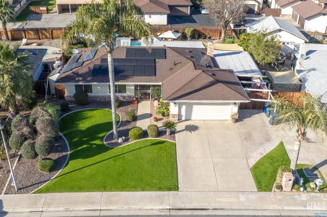 6512 Chewacan Drive, Bakersfield, CA 93309