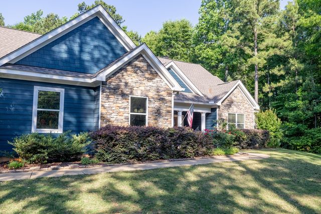 50 Hawthorne Court, Waverly Hall, GA 31831