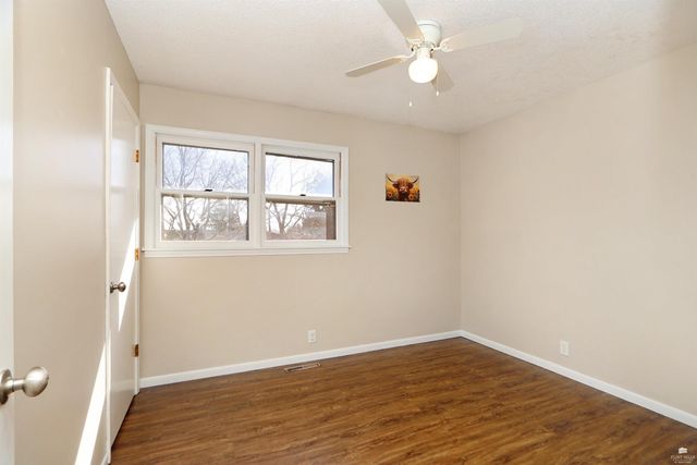 1705 Denholm Drive, Manhattan, KS 66503