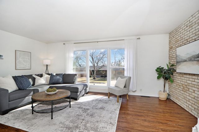 1705 Denholm Drive, Manhattan, KS 66503