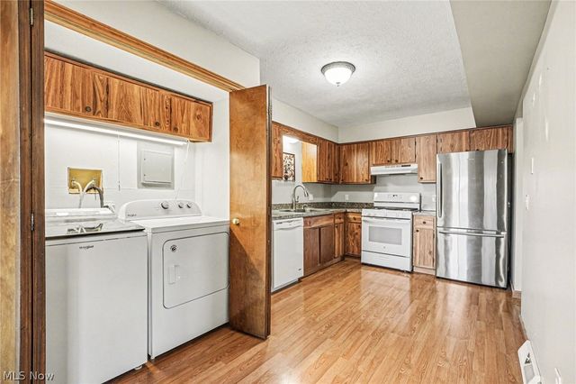 7090 Bristlewood Drive H, Concord, OH 44077