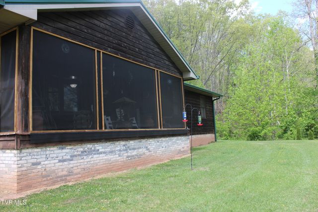 2193 Burem Road, Rogersville, TN 37857