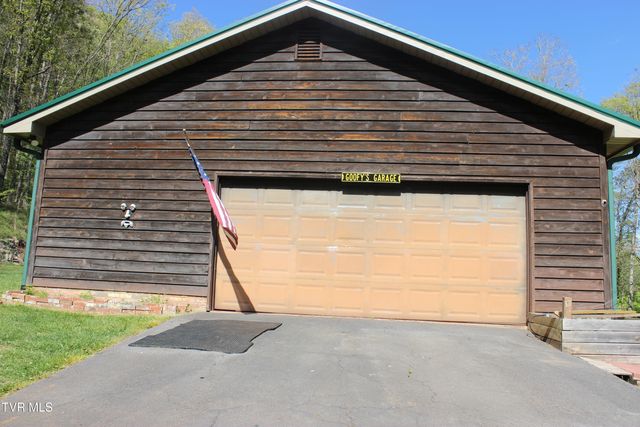 2193 Burem Road, Rogersville, TN 37857
