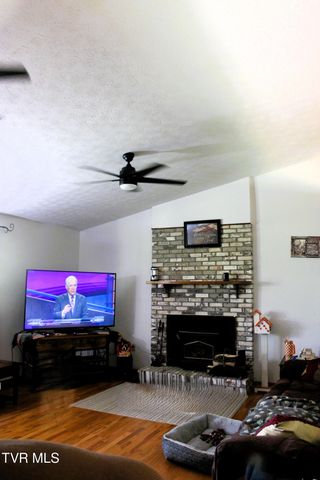 2193 Burem Road, Rogersville, TN 37857