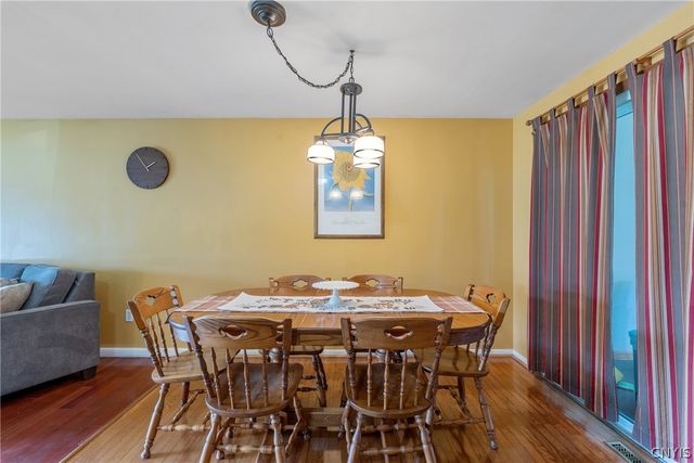 5379 Vineyard Drive, Clay, NY 13041