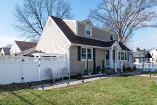 170 TENAFLY RD, Englewood, NJ 07631