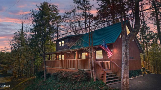 1518 Ridgecrest Drive, Sevierville, TN 37876