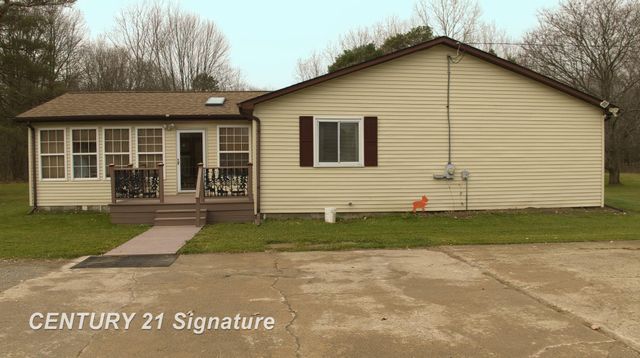 1162 E Farrand Road, Clio, MI 48420
