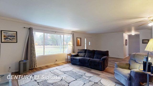 1162 E Farrand Road, Clio, MI 48420