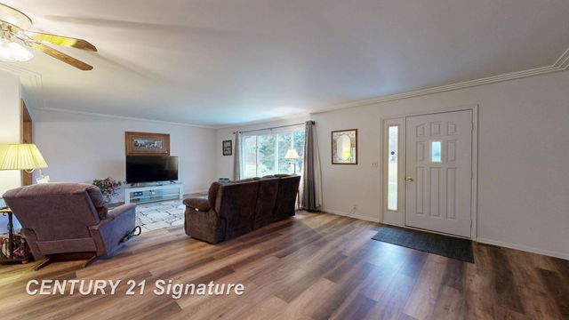 1162 E Farrand Road, Clio, MI 48420