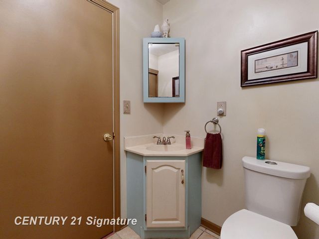 1162 E Farrand Road, Clio, MI 48420