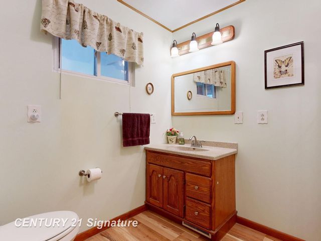 1162 E Farrand Road, Clio, MI 48420