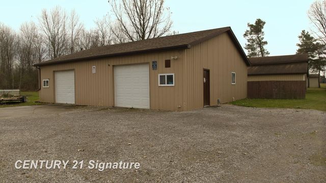 1162 E Farrand Road, Clio, MI 48420