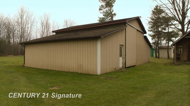 1162 E Farrand Road, Clio, MI 48420