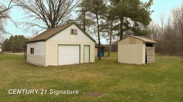 1162 E Farrand Road, Clio, MI 48420