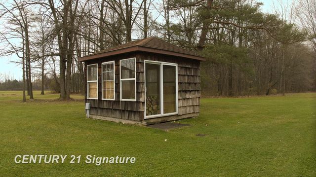 1162 E Farrand Road, Clio, MI 48420