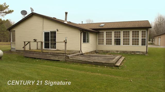 1162 E Farrand Road, Clio, MI 48420