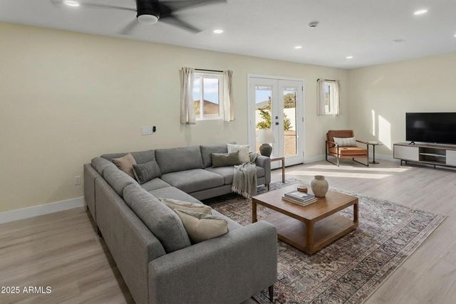 13221 W MESA VERDE Drive, Sun City West, AZ 85375