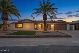 13221 W MESA VERDE Drive, Sun City West, AZ 85375