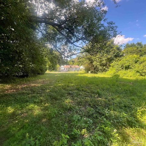 125 Alice St, Pensacola, FL 32505