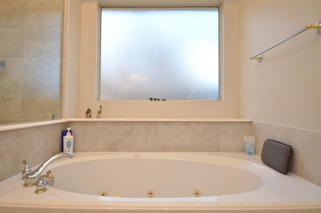 1310 Wildwood Lane, Katy, TX 77494