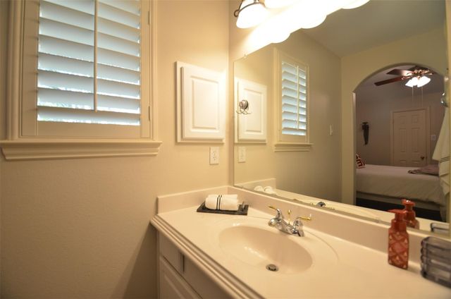 1310 Wildwood Lane, Katy, TX 77494