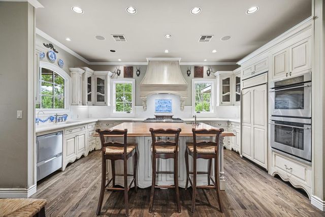 3965 E Hwy 27, Kerrville, TX 78028