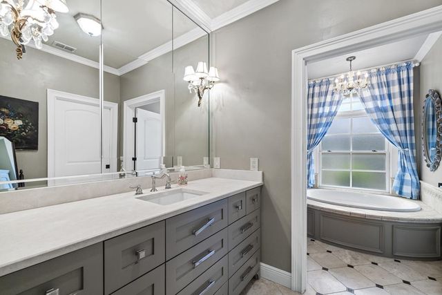 3965 E Hwy 27, Kerrville, TX 78028