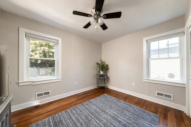14 Macomber Ave, Dartmouth, MA 02747