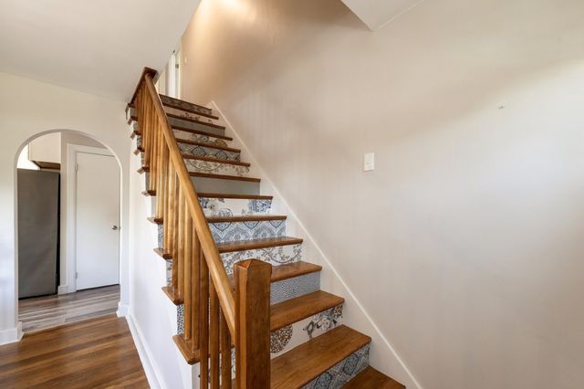 14 Macomber Ave, Dartmouth, MA 02747