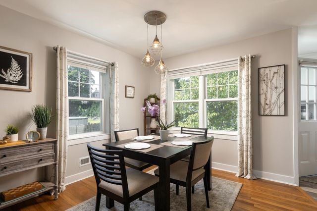 14 Macomber Ave, Dartmouth, MA 02747