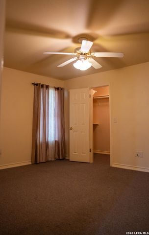 2130 KEYSTONE DR, New Braunfels, TX 78130