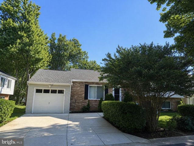 12 GLAZEBROOK CT, Gaithersburg, MD 20878