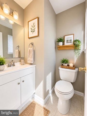 12 GLAZEBROOK CT, Gaithersburg, MD 20878